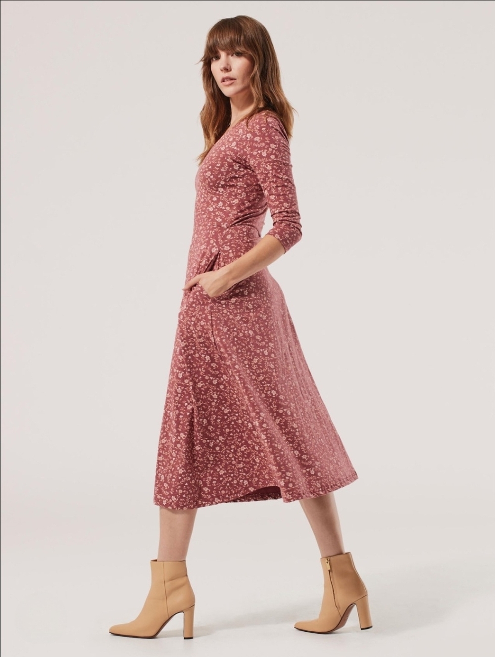 Pact Organic Cotton Fit & Flare Floral V-Neck Midi Party Dress With Pockets - Picture 9 of 9